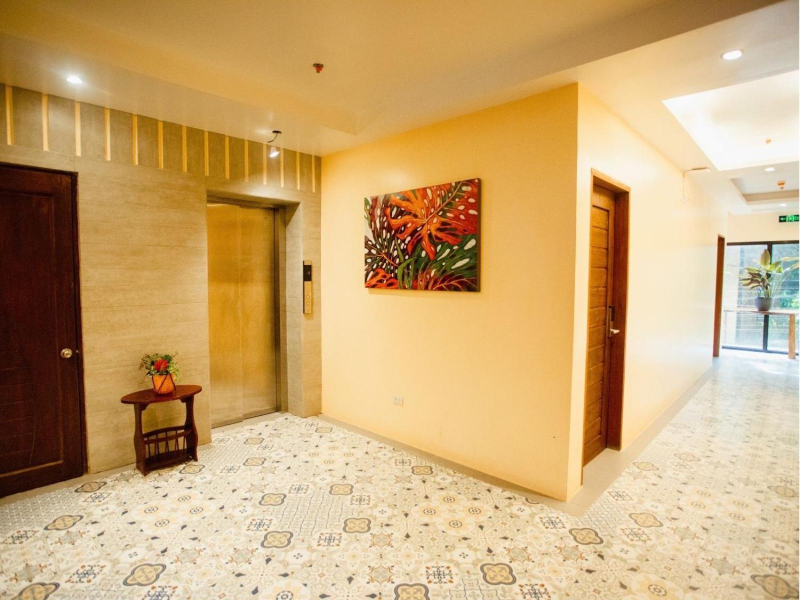 Arc Homes Hotel Panglao Powered By Cocotel Bagian luar foto